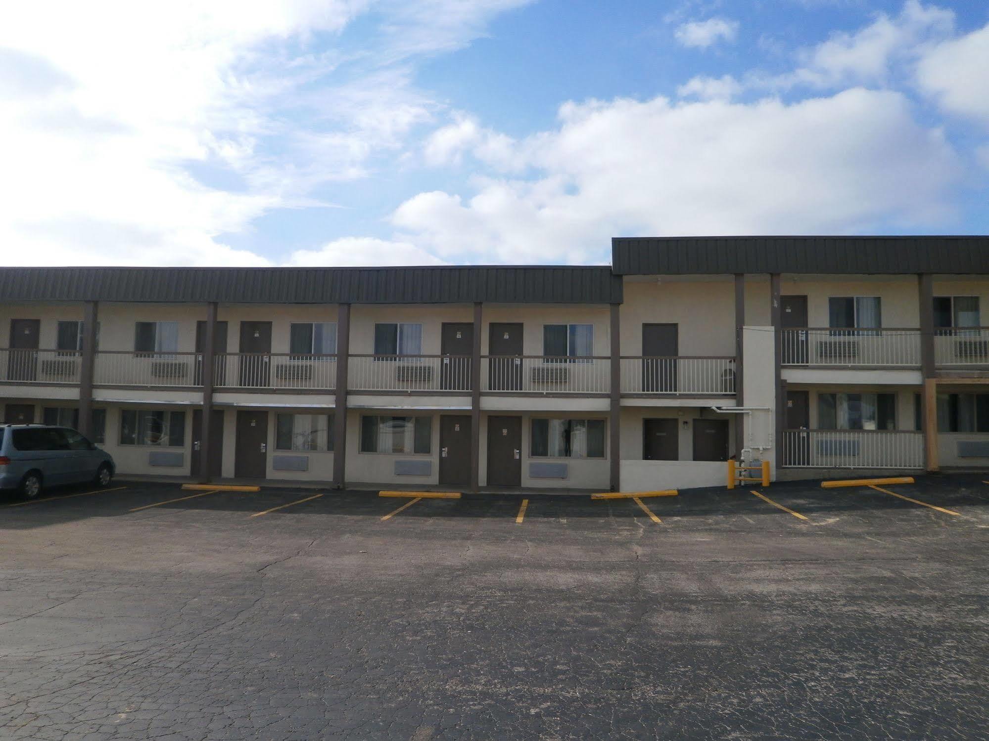 Richmond Inn And Suites Exteriér fotografie
