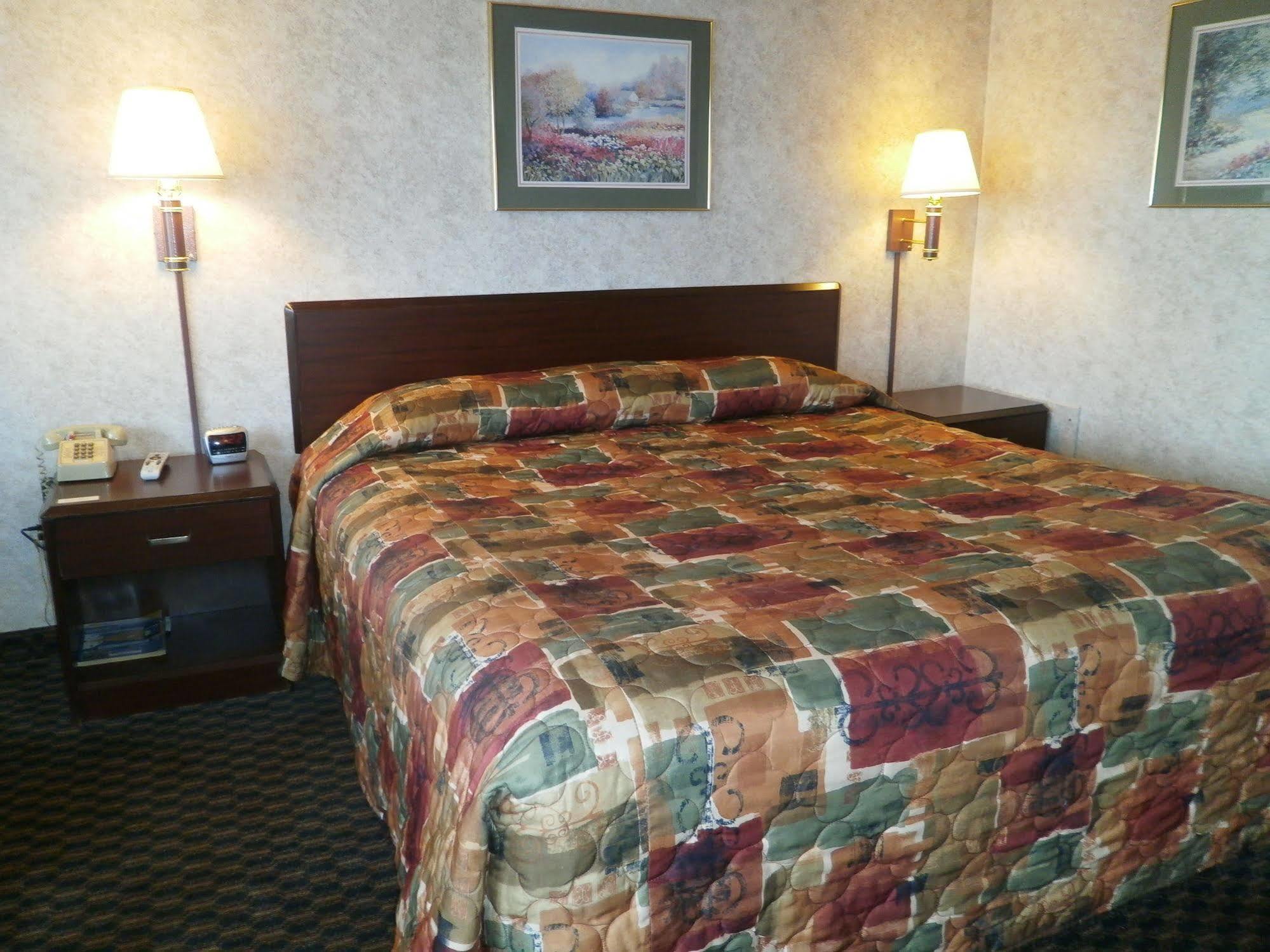 Richmond Inn And Suites Exteriér fotografie