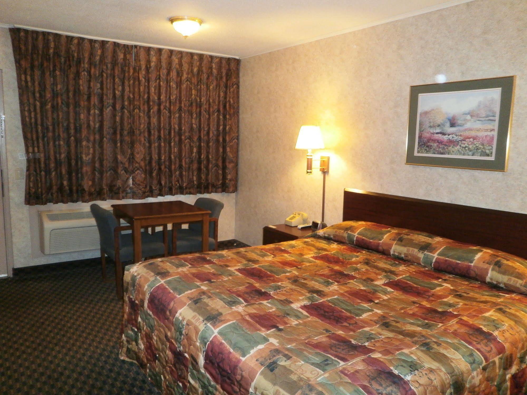 Richmond Inn And Suites Exteriér fotografie
